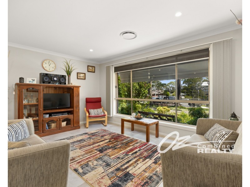 3 Lachlan Crescent, St Georges Basin NSW 2540