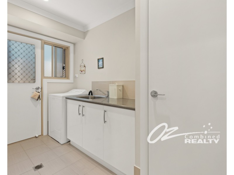 3 Lachlan Crescent, St Georges Basin NSW 2540