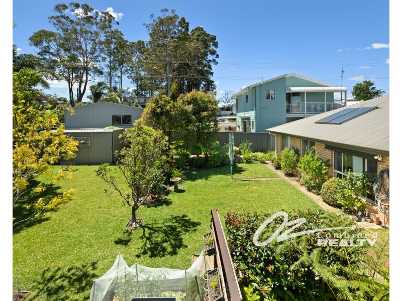 3 Lachlan Crescent, St Georges Basin NSW 2540