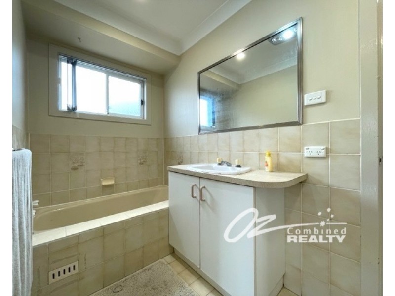 11 Avro Street, Sanctuary Point NSW 2540