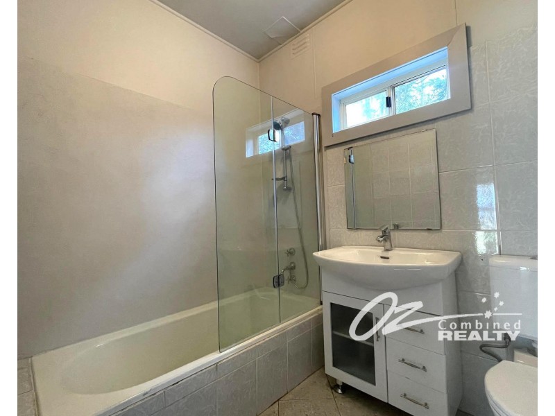 30 Island Point Road, St Georges Basin NSW 2540