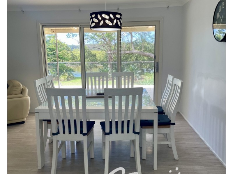 21 Edendale Street, Woollamia NSW 2540