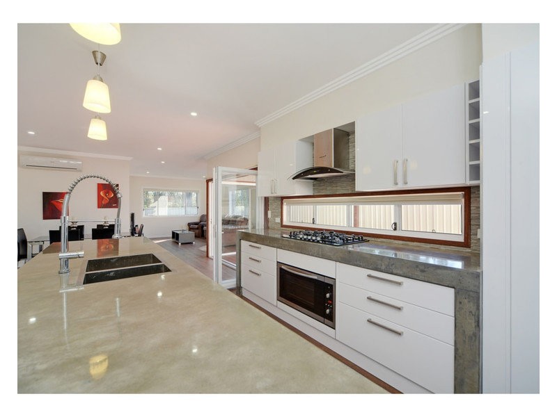 6A Waxberry Place, Sanctuary Point NSW 2540