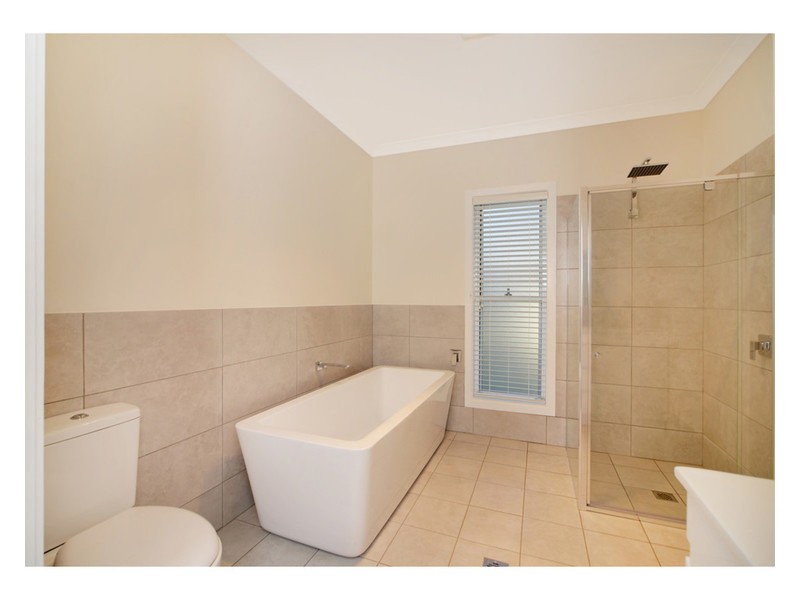 6A Waxberry Place, Sanctuary Point NSW 2540