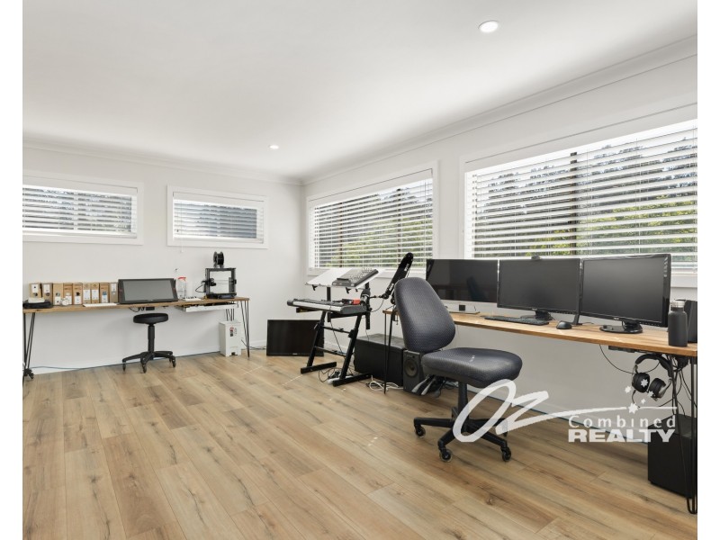 5 Caulfield Parade, Old Erowal Bay NSW 2540