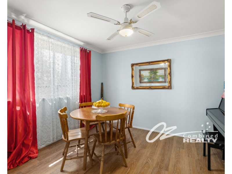 27 Roberts Street, Old Erowal Bay NSW 2540