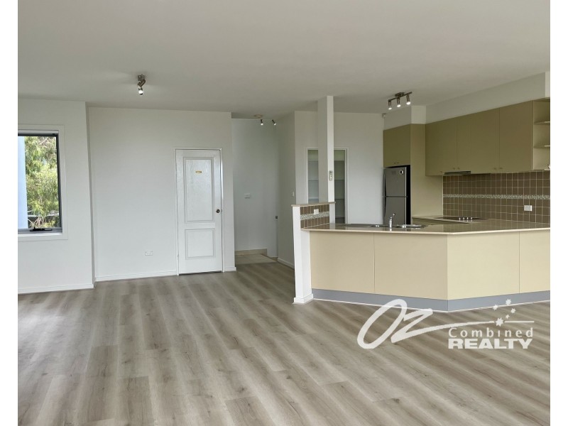 2/6 Holden Street, Vincentia NSW 2540