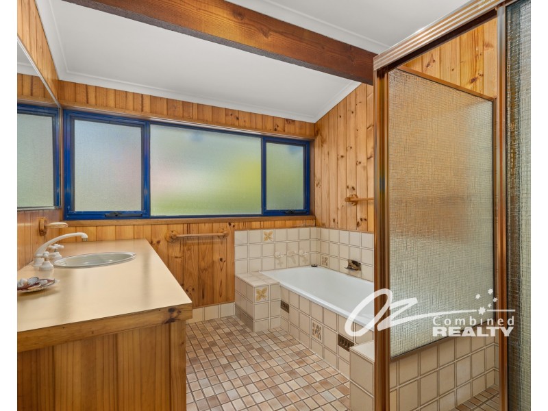 342 Elizabeth Drive, Vincentia NSW 2540