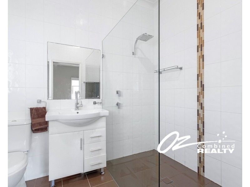 12 Audrey Avenue, Basin View NSW 2540