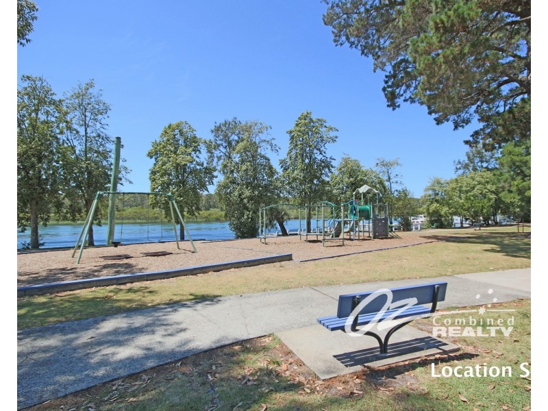 A&B/10 Lancing Avenue, Sussex Inlet NSW 2540