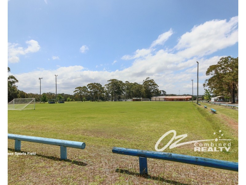 A&B/10 Lancing Avenue, Sussex Inlet NSW 2540