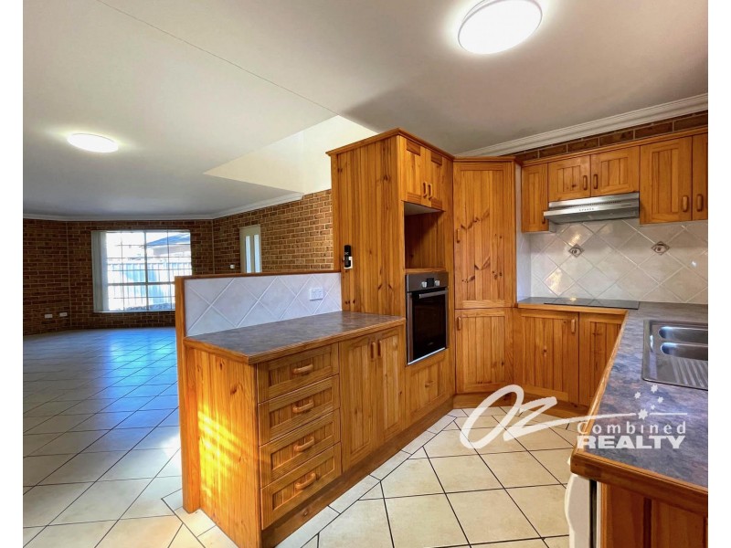 2/11 Leumeah Street, Sanctuary Point NSW 2540