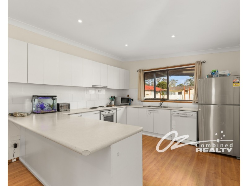 120 Waratah Crescent, Sanctuary Point NSW 2540