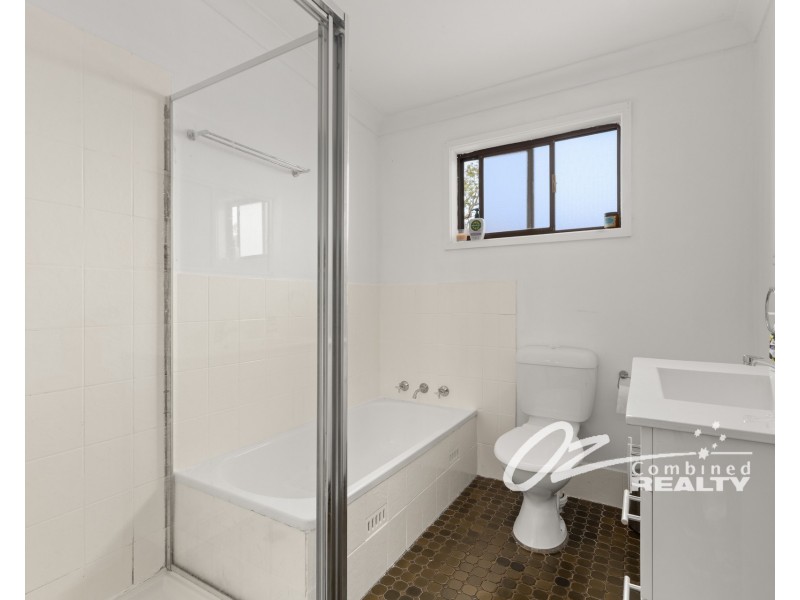 120 Waratah Crescent, Sanctuary Point NSW 2540