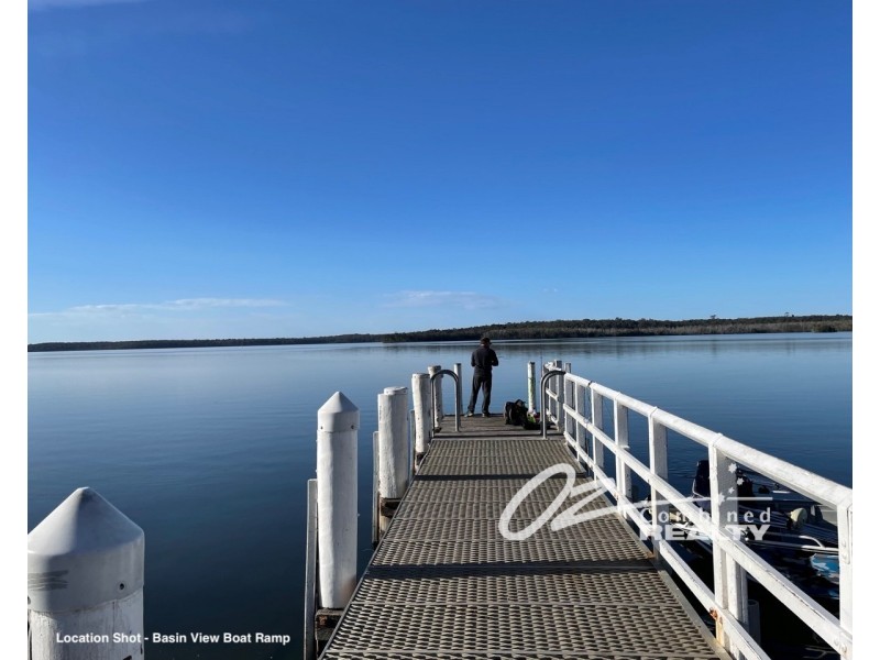 6 Elanora Parade, Basin View NSW 2540