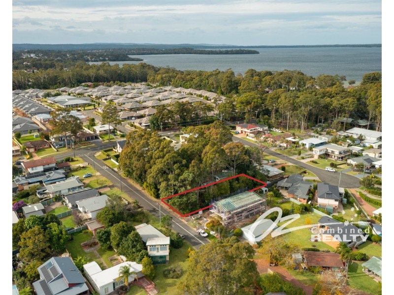39 Lachlan Crescent, St Georges Basin NSW 2540