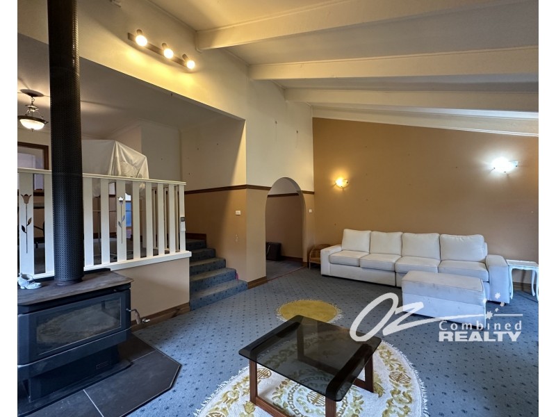 1 Tasman Road, St Georges Basin NSW 2540