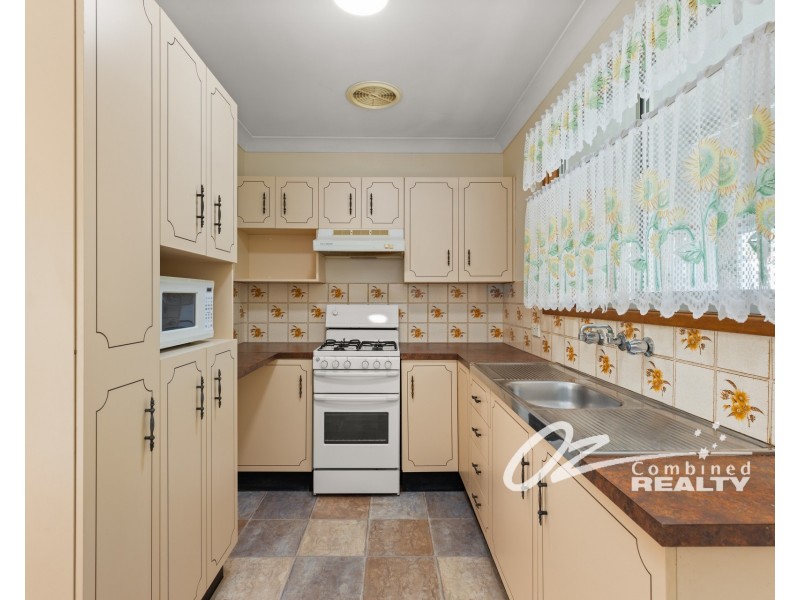 8 Avro Avenue, Sanctuary Point NSW 2540