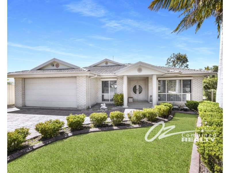 6 Hurst Place, St Georges Basin NSW 2540