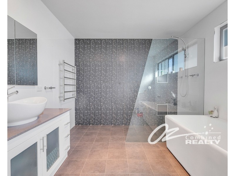 43 Edendale Street, Woollamia NSW 2540