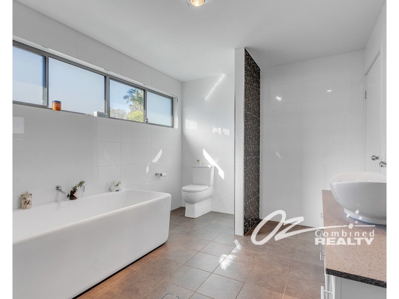 43 Edendale Street, Woollamia NSW 2540