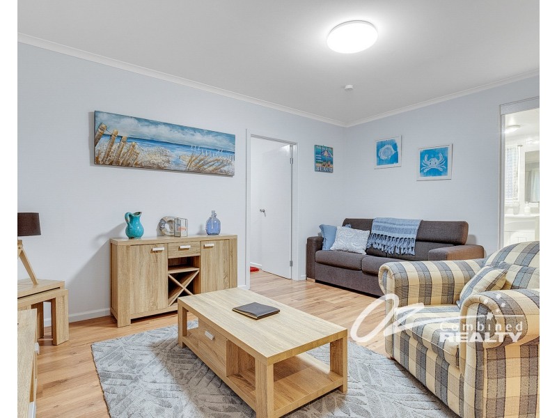 43 Edendale Street, Woollamia NSW 2540