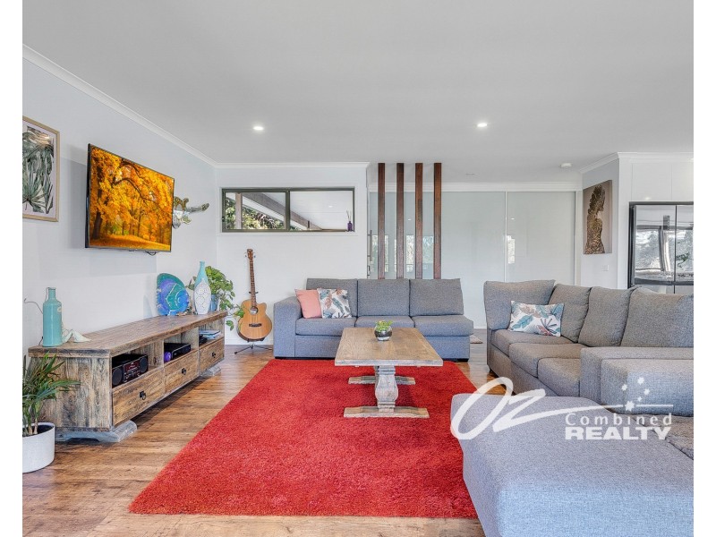 43 Edendale Street, Woollamia NSW 2540