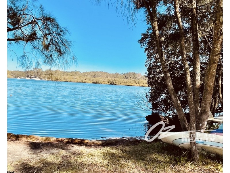 43 Edendale Street, Woollamia NSW 2540