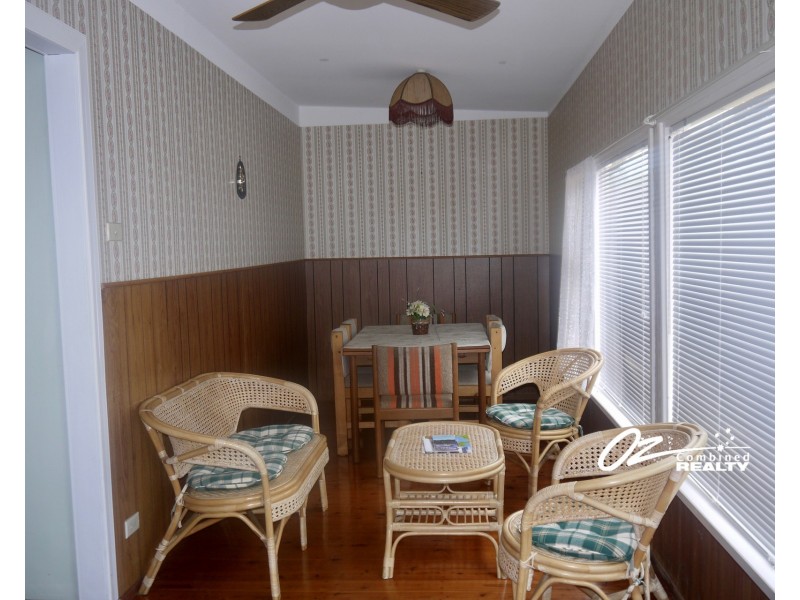 27 Tasman Road, St Georges Basin NSW 2540