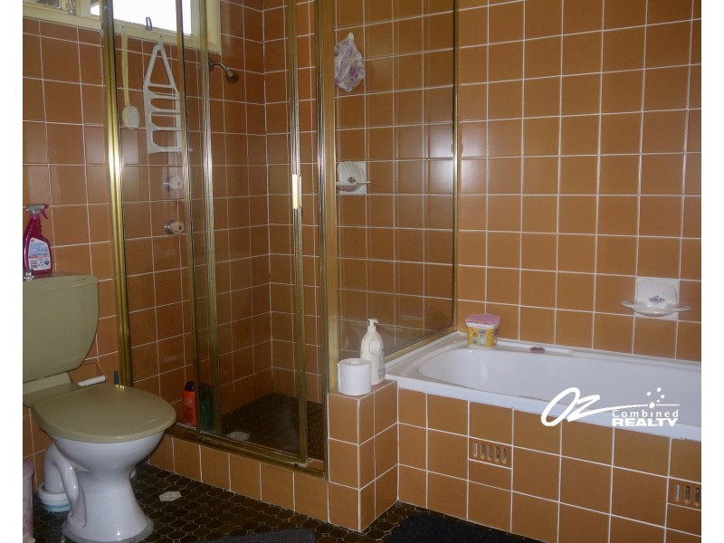 27 Tasman Road, St Georges Basin NSW 2540