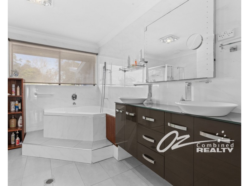 250 Walmer Avenue, Sanctuary Point NSW 2540