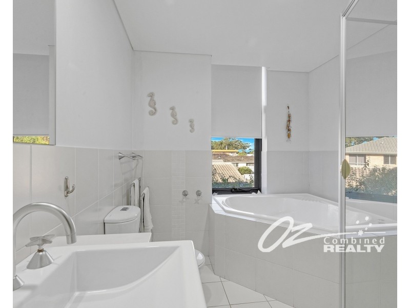 3/42 Bowen Street, Huskisson NSW 2540