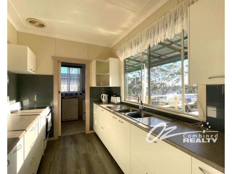 41 Grandview Street, Erowal Bay NSW 2540