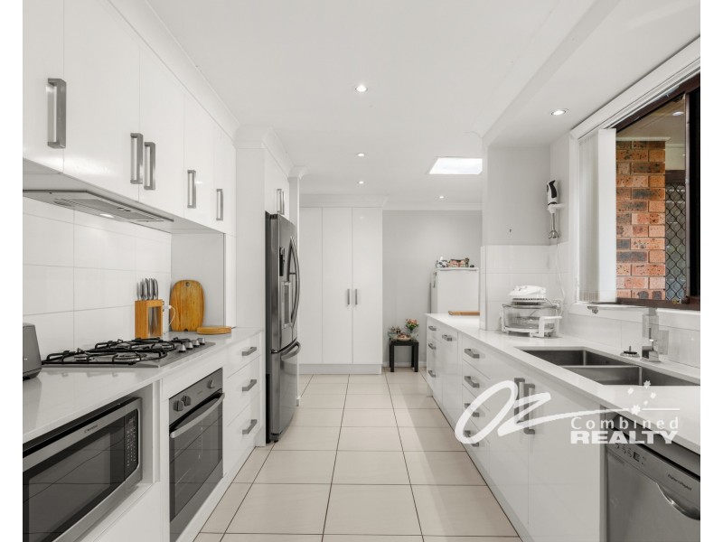 98 Tallyan Point Road, Basin View NSW 2540