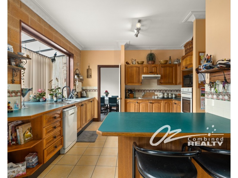 5 Ellmoos Avenue, Sussex Inlet NSW 2540