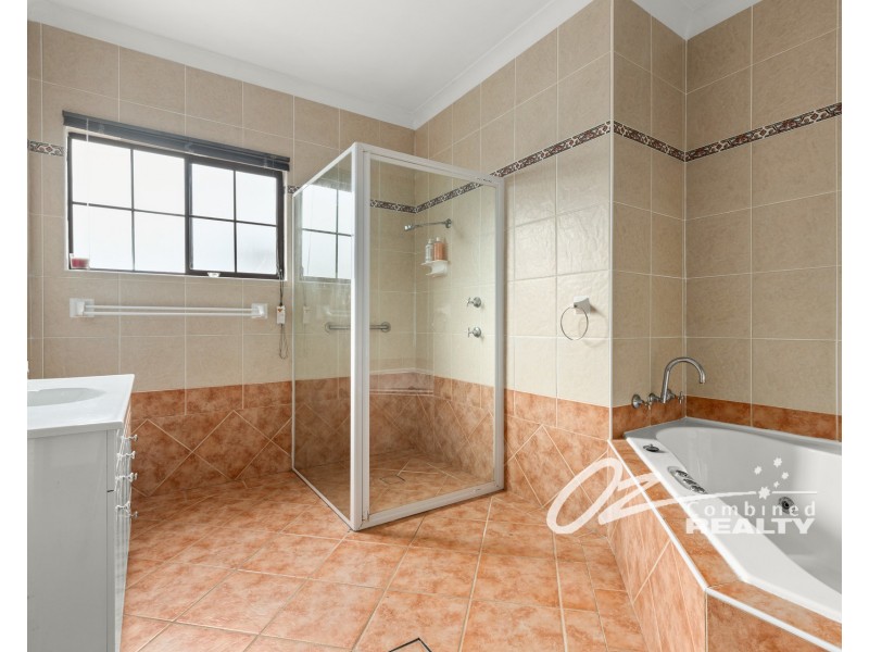 5 Ellmoos Avenue, Sussex Inlet NSW 2540