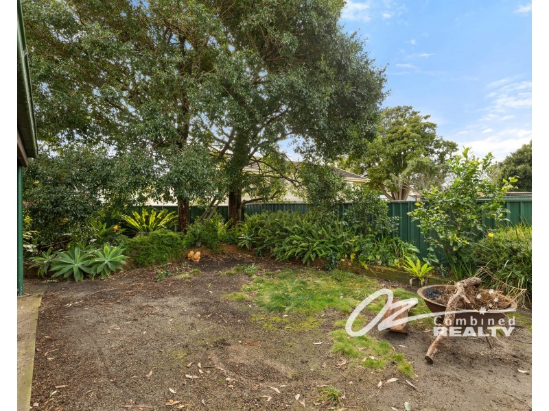 5 Ellmoos Avenue, Sussex Inlet NSW 2540