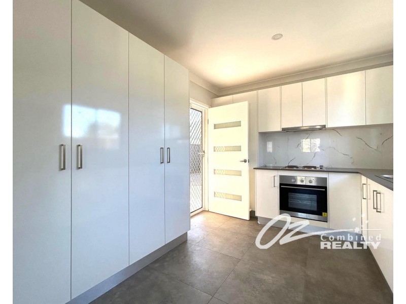 B/3 Emu Avenue, Sanctuary Point NSW 2540