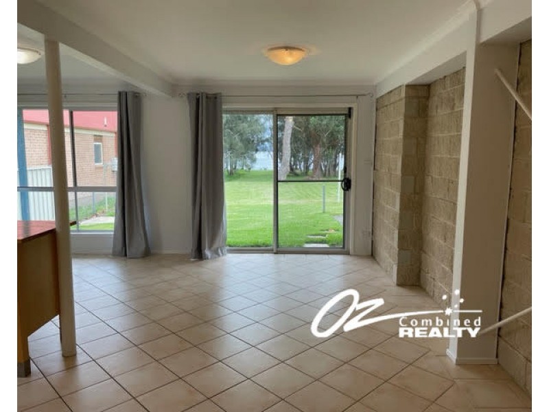 B/127 Walmer Avenue, Sanctuary Point NSW 2540