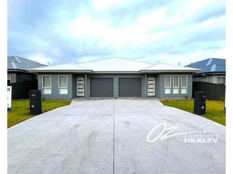 A or B/39 Lancing Avenue, Sussex Inlet NSW 2540