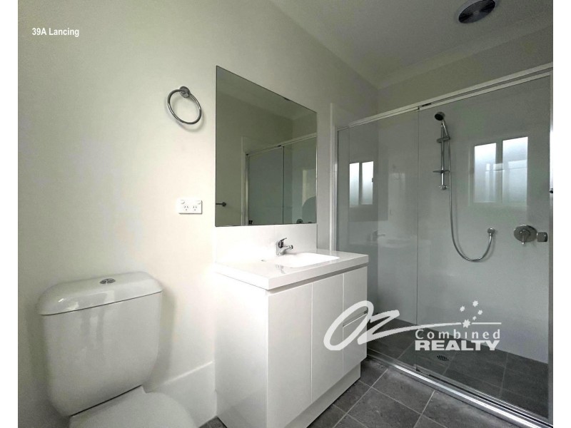 A or B/39 Lancing Avenue, Sussex Inlet NSW 2540