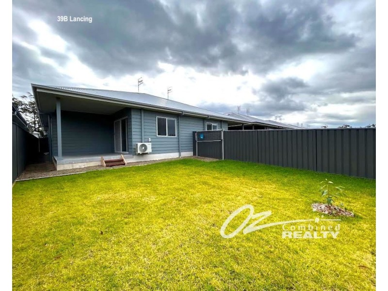 A or B/39 Lancing Avenue, Sussex Inlet NSW 2540