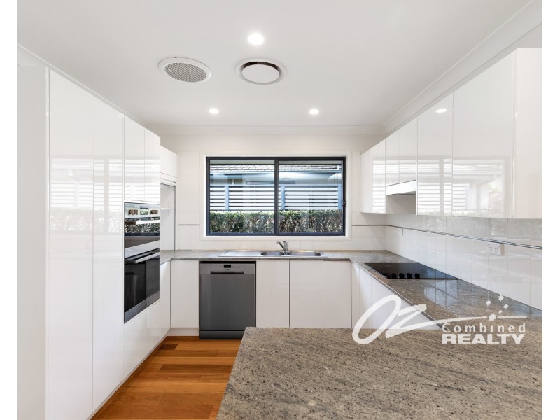 20 Walter Hood Parade, Worrowing Heights NSW 2540