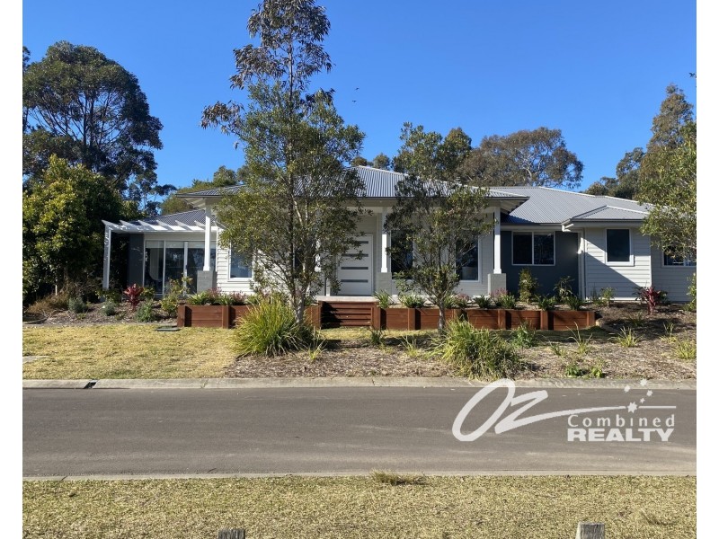 6 Coaster Circuit, Vincentia NSW 2540