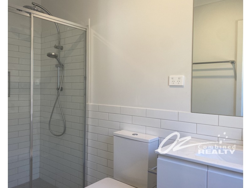 6 Coaster Circuit, Vincentia NSW 2540