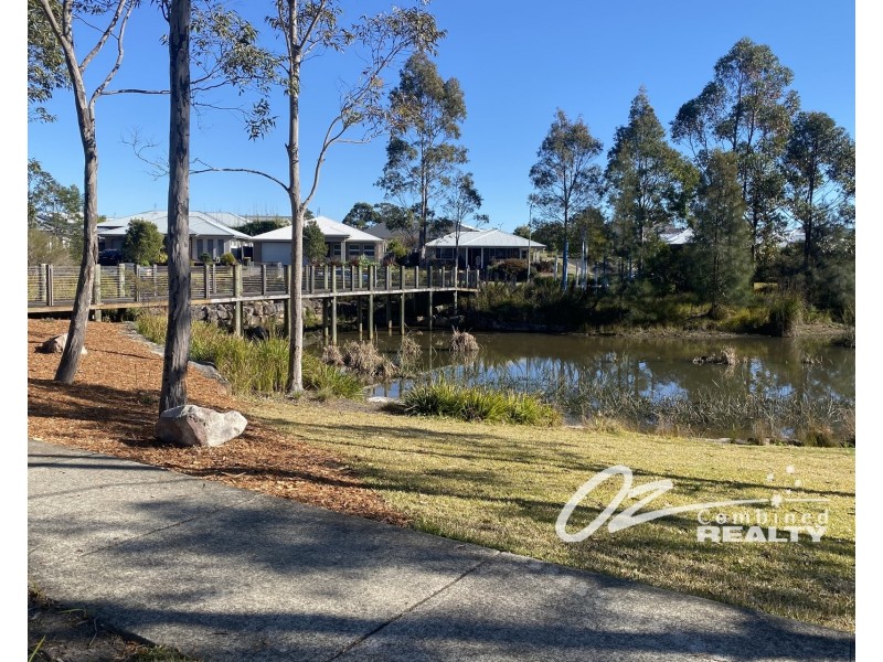 6 Coaster Circuit, Vincentia NSW 2540