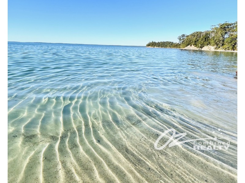 118  Willowford Road, Woollamia NSW 2540