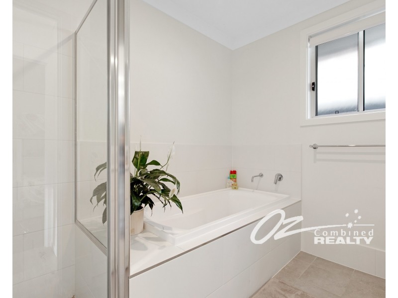 4B Coaster Circuit, Vincentia NSW 2540