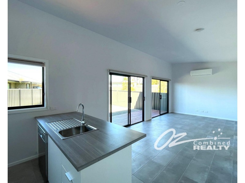 A/8 Wullun Close, Sanctuary Point NSW 2540