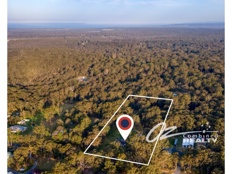 7 Knoll Parade, Woollamia NSW 2540